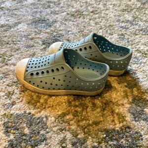 COPY - Native Shoes size 9 toddler
